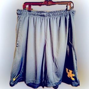 Men's Nike Royal Kentucky
Wildcats Hype Performance Shorts